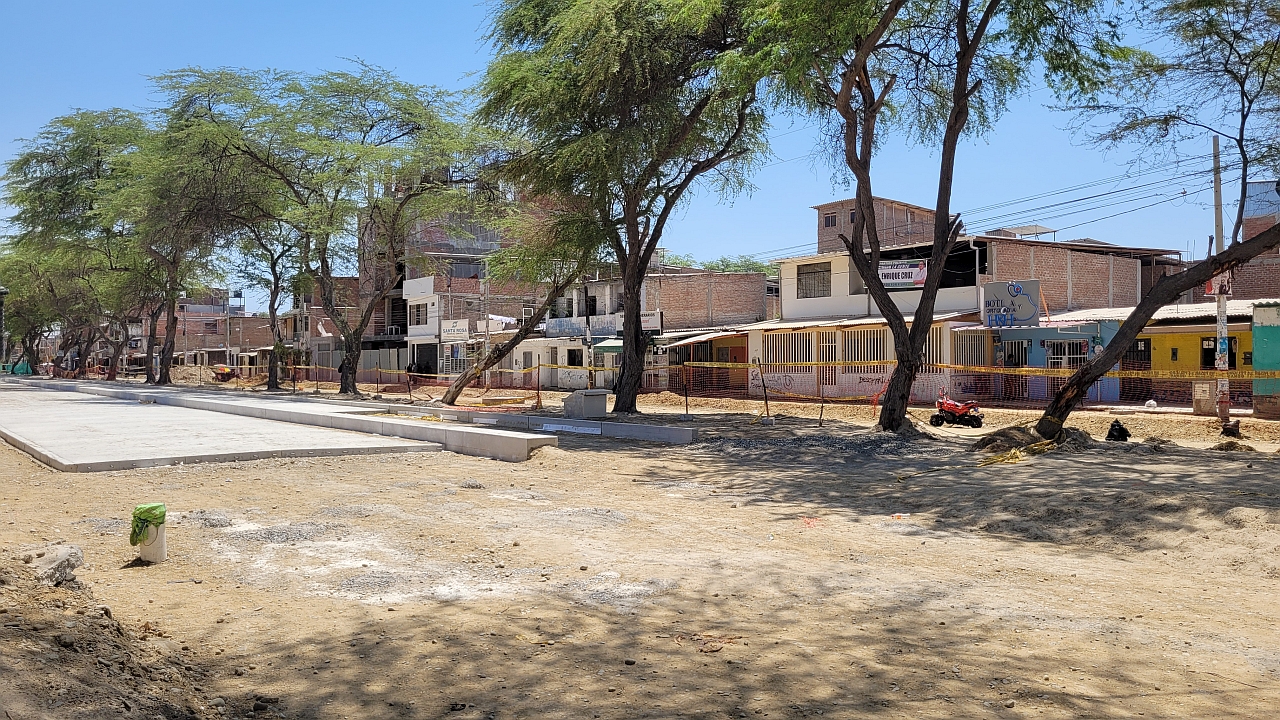 Obra en Av. Grau se retrasa casi 2 meses por mala planificación del Gobierno Regional