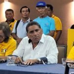 Candidato Carlos Álvarez niega haber terruqueado protestas contra Dina Boluarte, pese a videos