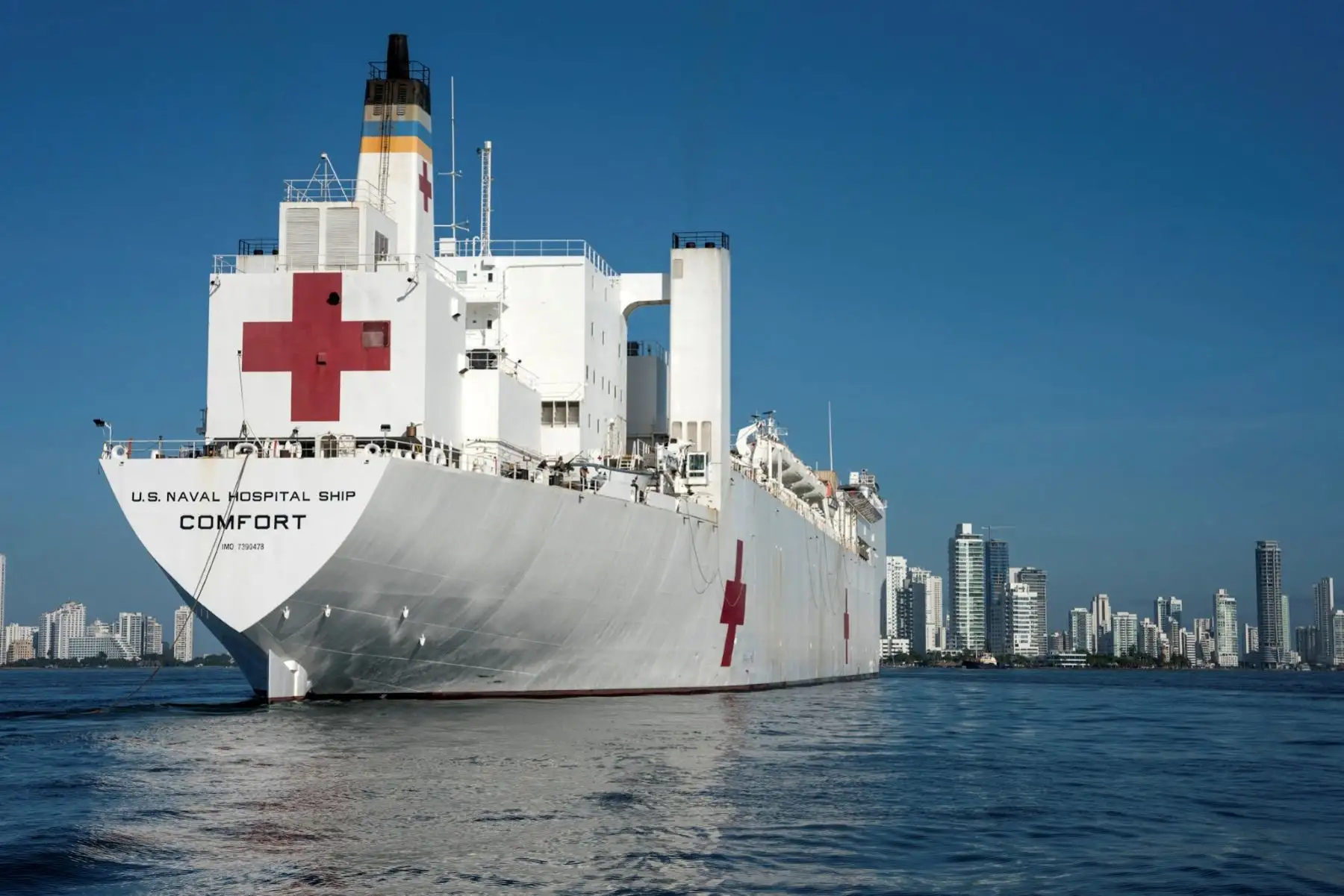 Embajador de Estados Unidos anuncia llegada de hospital flotante a Paita en febrero ante El Niño