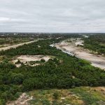 Rio Piura colmatado en el Bajo Piura