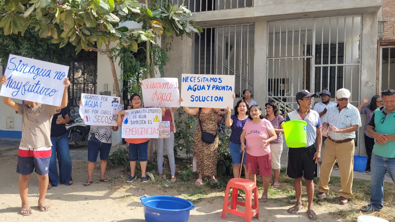Piura: vecinos de Consuelo de Velasco exigen saneamiento ante años de falta de agua