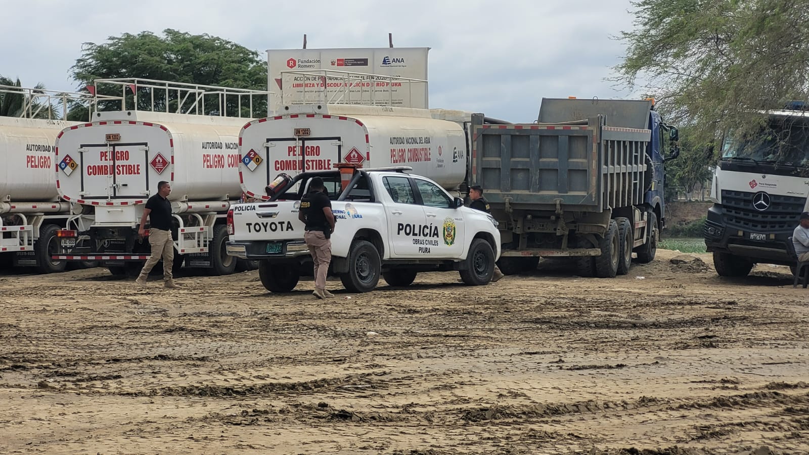 Descolmatación del río Piura avanza bajo resguardo policial tras amenazas en tramo Los Ejidos–Bolognesi